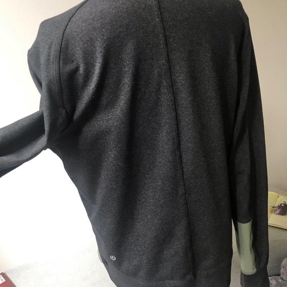 Lululemon jacket - Picture 7 of 12